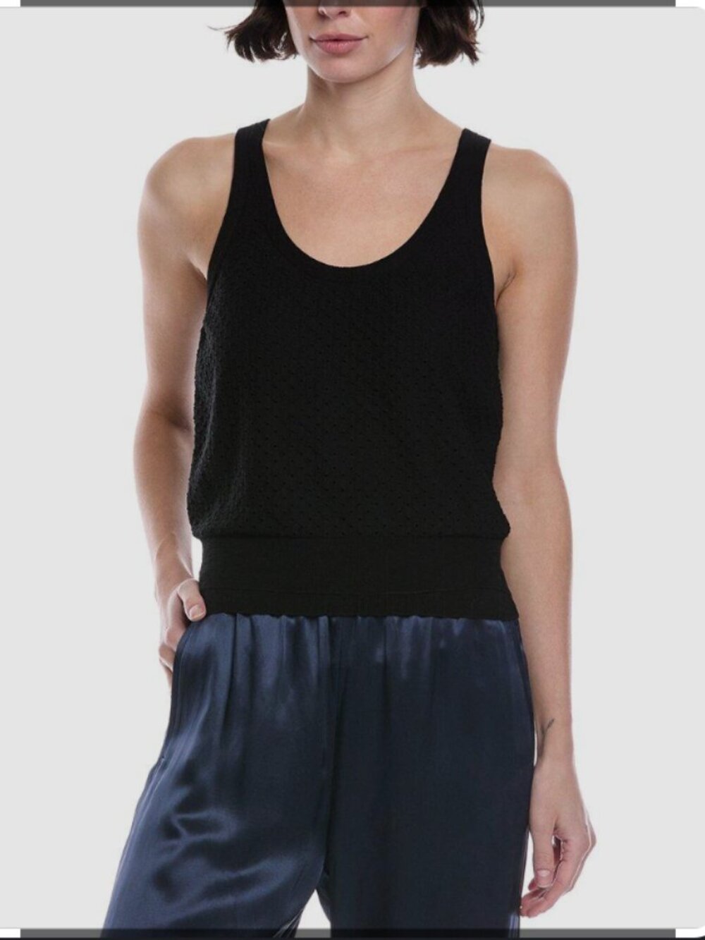 Vince Double Layer Mesh Cami in black